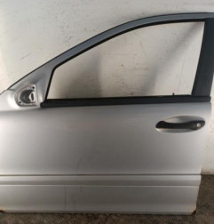 Porte avant gauche MERCEDES CLASSE C 203 Photo n°1