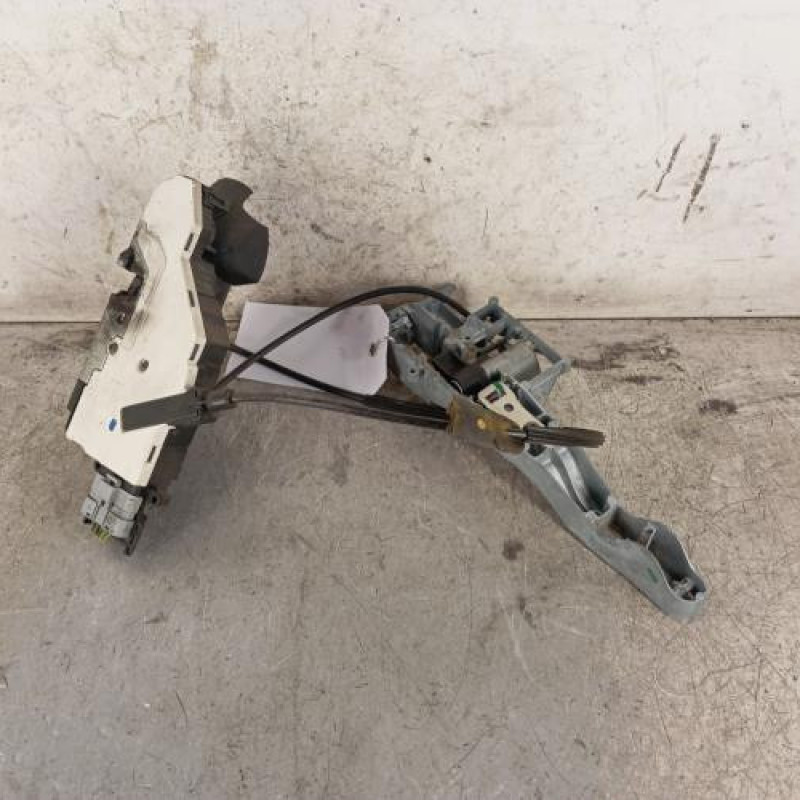 Serrure avant gauche PEUGEOT 207