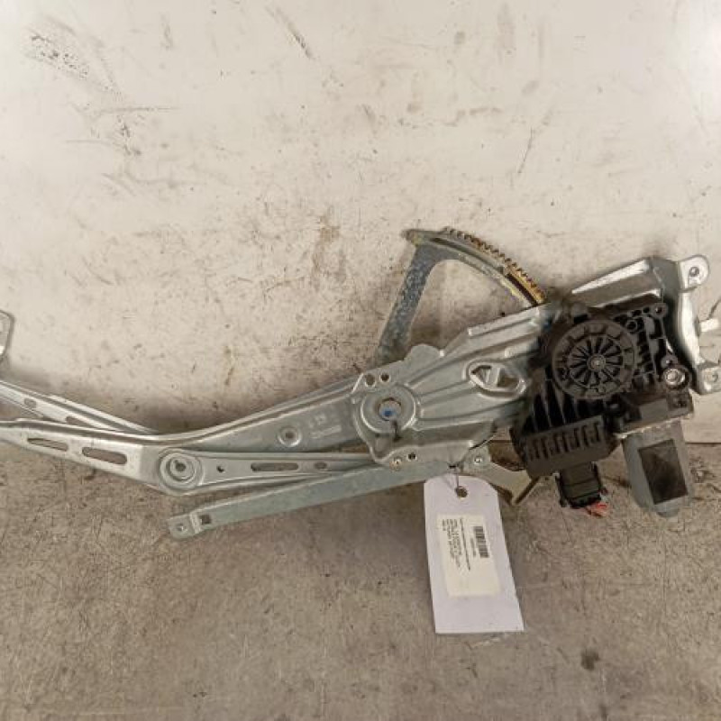 Leve vitre electrique avant gauche OPEL ZAFIRA B