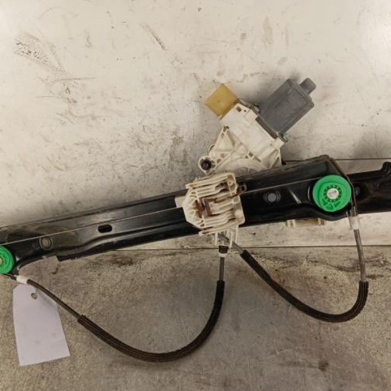 Leve vitre electrique avant gauche BMW SERIE 1 E87