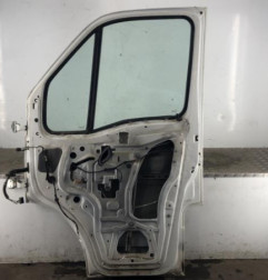 Porte avant droit RENAULT MASTER 2 Photo n°6