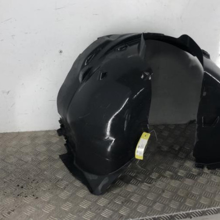Pare boue avant gauche PEUGEOT 2008 1