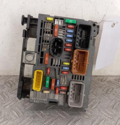 Boitier servitude moteur (BSM) CITROEN C5 2 Photo n°1