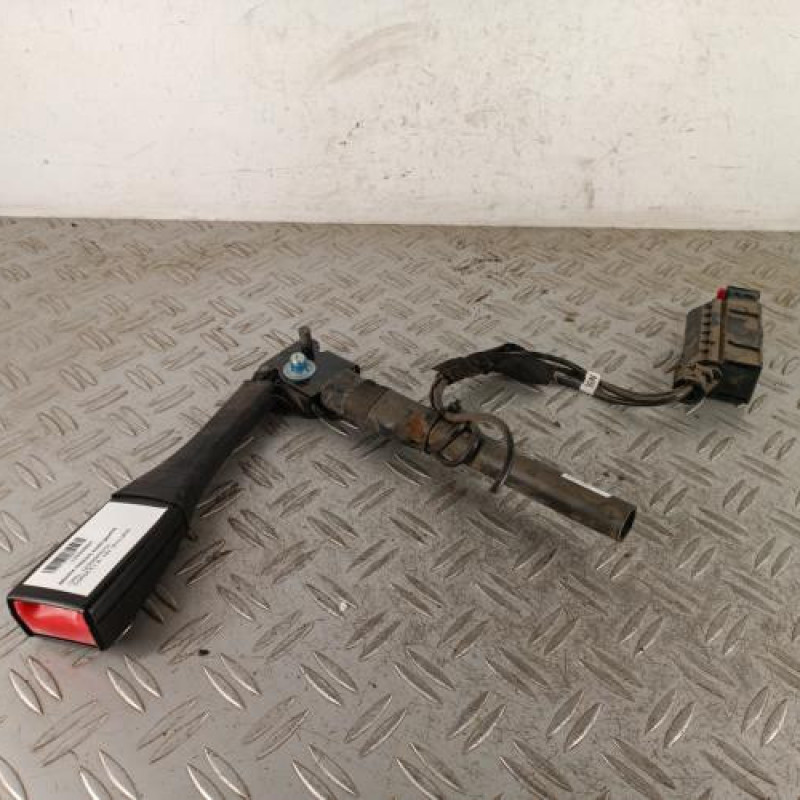Attache ceinture avant gauche OPEL CORSA E