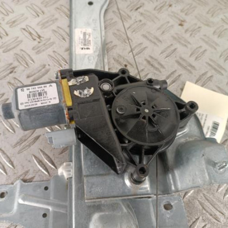 Leve vitre electrique avant gauche PEUGEOT 208 1