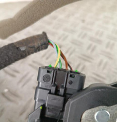 Serrure avant droit RENAULT MASTER 3