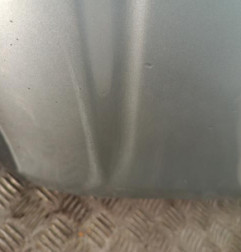 Pare choc arriere TOYOTA AVENSIS 2 Photo n°10