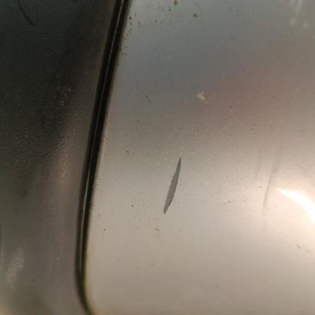Pare choc arriere PEUGEOT 106