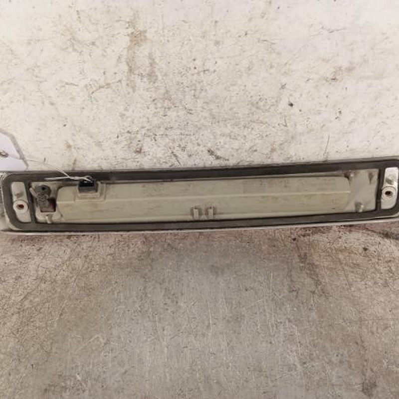 Feu arriere stop central VOLVO XC 90 1