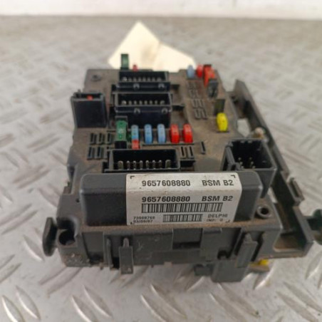 Boitier servitude moteur (BSM) PEUGEOT 206