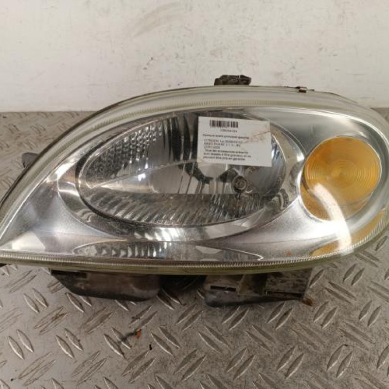 Optique avant principal gauche (feux)(phare) CITROEN SAXO