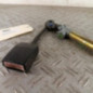 Attache ceinture avant droit PEUGEOT 306