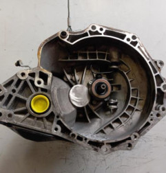 Boite de vitesses OPEL CORSA D Photo n°1