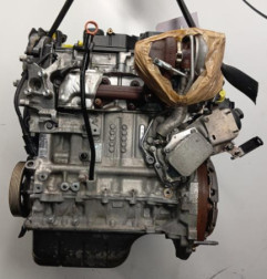 Moteur PEUGEOT 208 1 Photo n°1