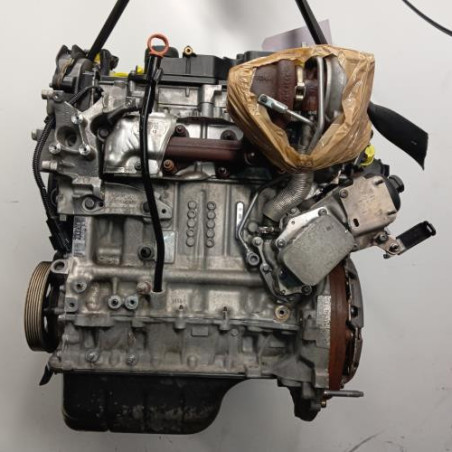 Moteur PEUGEOT 208 1 Photo n°1