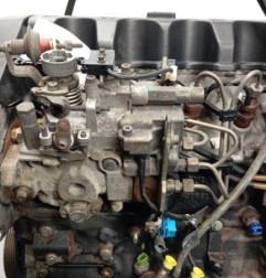Moteur CITROEN SAXO Photo n°7