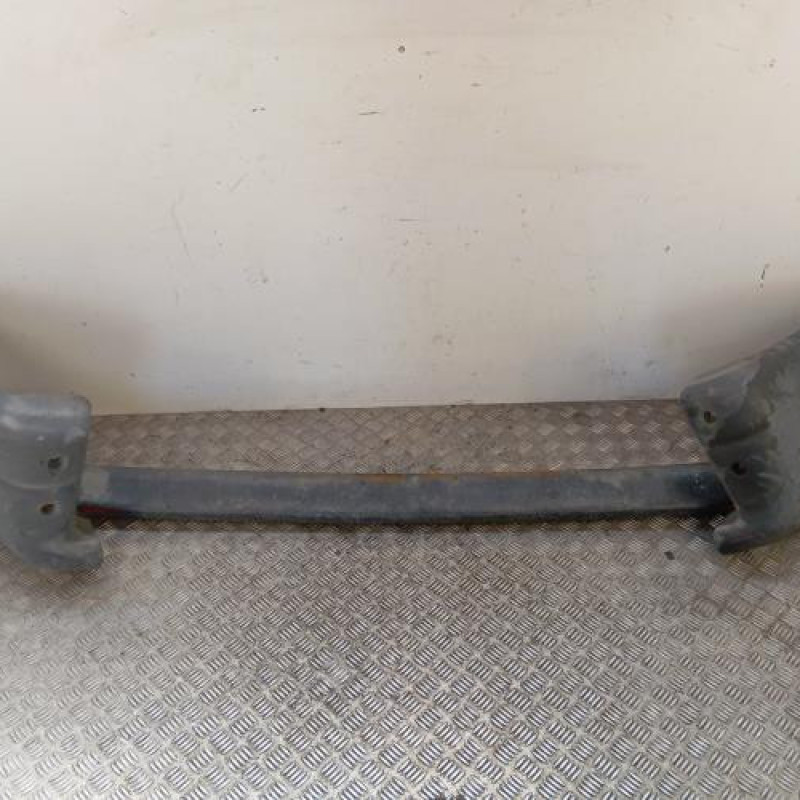 Pare choc arriere RENAULT MASTER 2