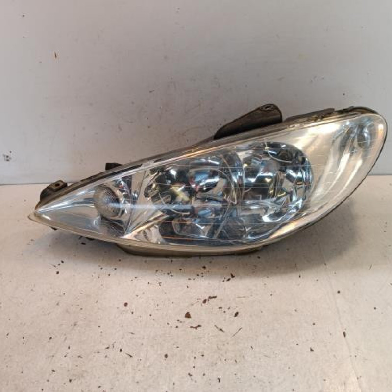 Optique avant principal gauche (feux)(phare) PEUGEOT 206