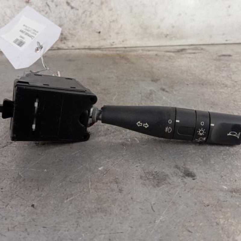Commodo phare PEUGEOT 106 Commodo phare PEUGEOT 106