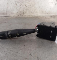 Commodo phare PEUGEOT 106