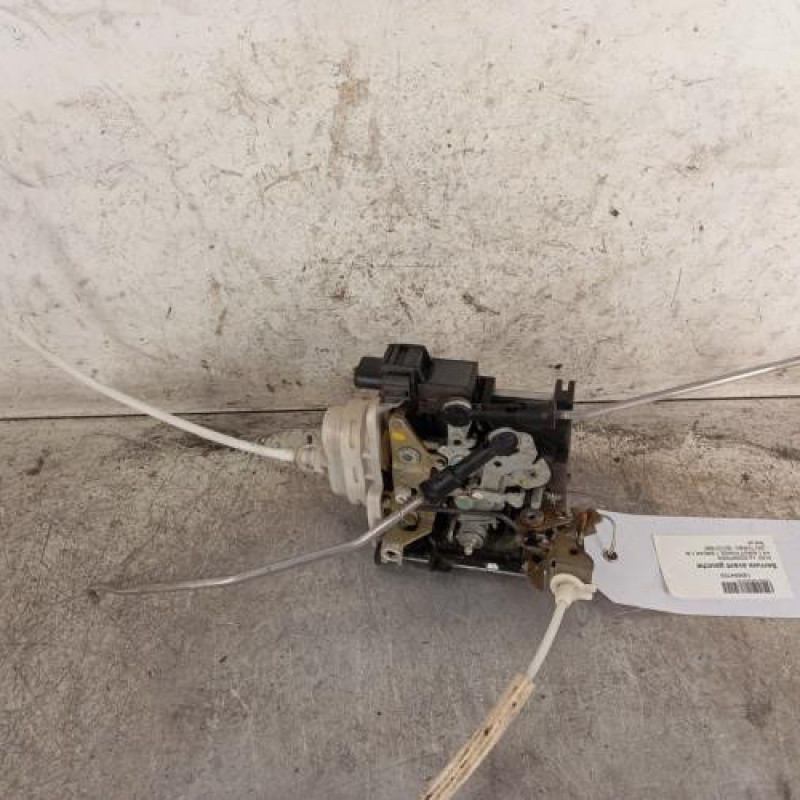 Serrure avant gauche AUDI A4 1