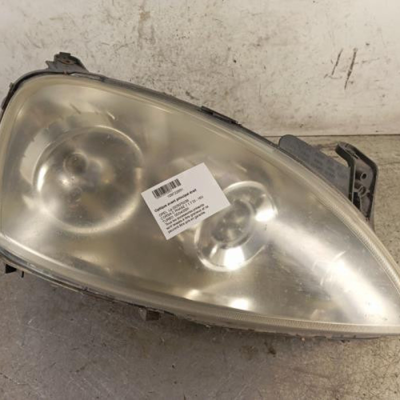 Optique avant principal droit (feux)(phare) OPEL CORSA C