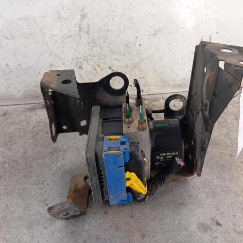 Bloc ABS (freins anti-blocage) RENAULT LAGUNA 2 Bloc ABS (freins anti-blocage) RENAULT LAGUNA 2