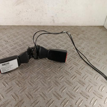 Attache ceinture arriere droit CITROEN C4 CACTUS Photo n°1