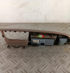 Interrupteur de leve vitre avant gauche VOLKSWAGEN GOLF 6
