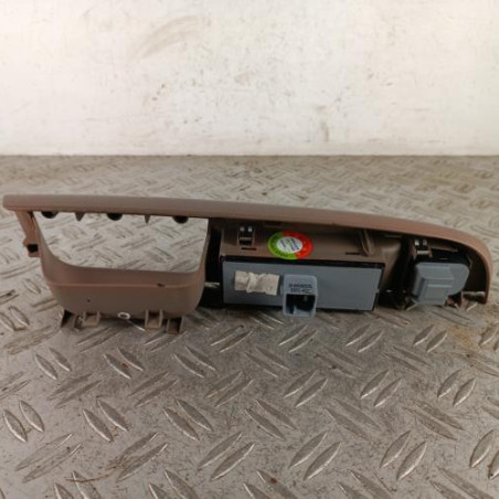 Interrupteur de leve vitre avant gauche VOLKSWAGEN GOLF 6