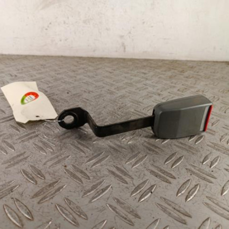 Attache ceinture avant gauche RENAULT MASTER 2