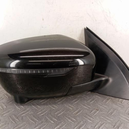 Retroviseur droit NISSAN QASHQAI 2