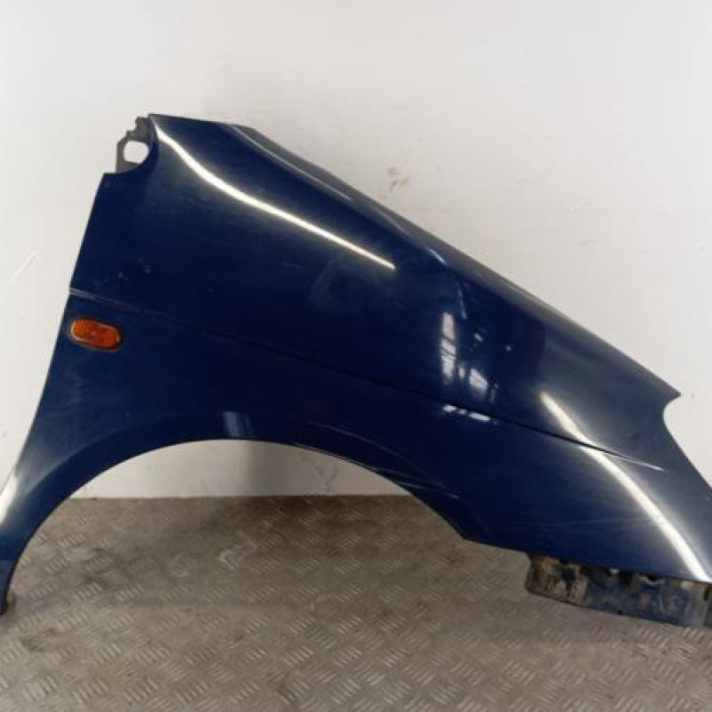 Aile avant droit RENAULT SCENIC 1 Aile avant droit RENAULT SCENIC 1