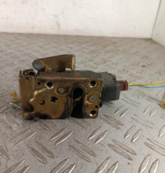 Serrure arriere droit PEUGEOT 405 Photo n°1