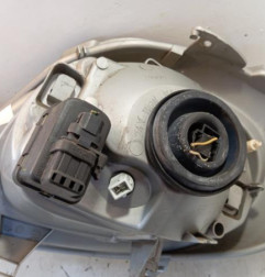 Optique avant principal droit (feux)(phare) RENAULT TRAFIC 2 Photo n°3