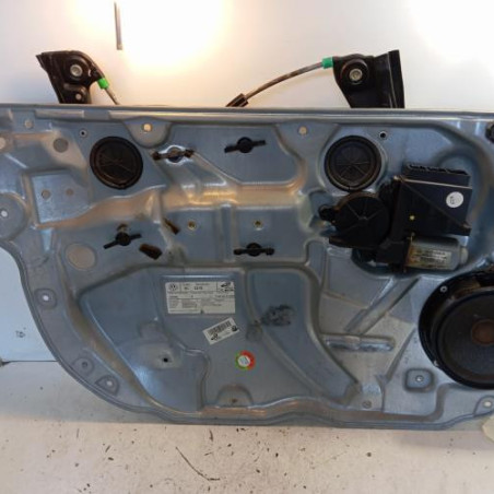 Leve vitre electrique avant gauche VOLKSWAGEN POLO 4 Photo n°1