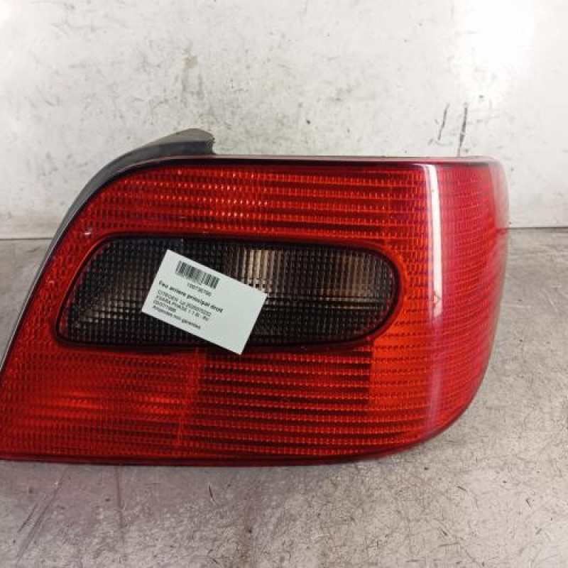 Feu arriere principal droit (feux) CITROEN XSARA Feu arriere principal droit (feux) CITROEN XSARA