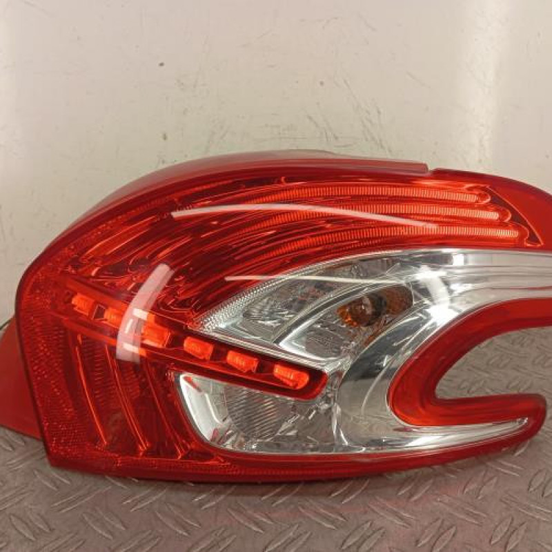Feu arriere principal droit (feux) PEUGEOT 208 1