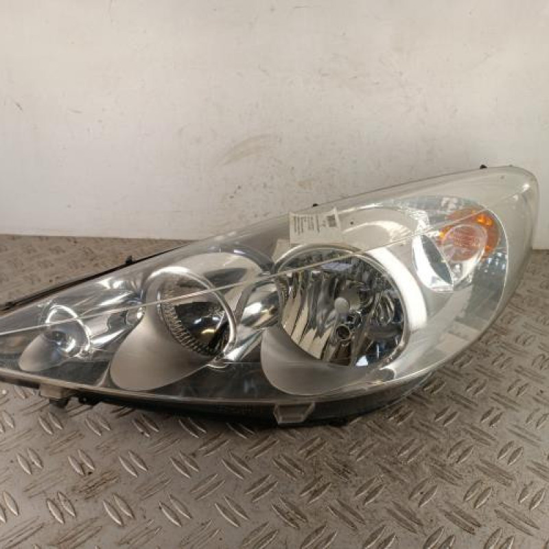 Optique avant principal gauche (feux)(phare) PEUGEOT 206+