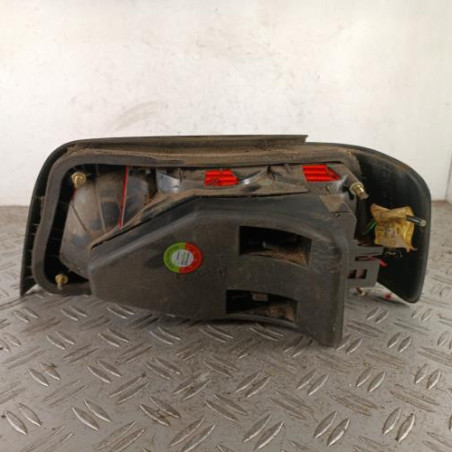 Feu arriere principal gauche (feux) PEUGEOT 405