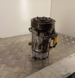 Compresseur clim CITROEN C3 1 Photo n°1