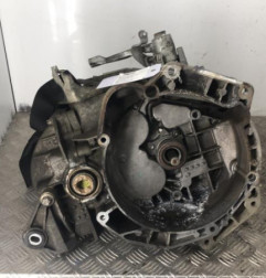 Boite de vitesses OPEL CORSA D Photo n°1