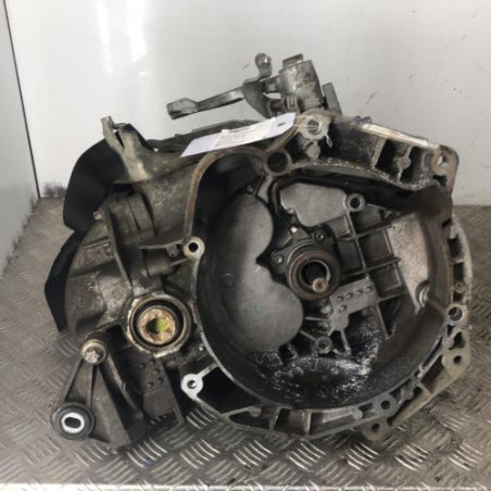 Boite de vitesses OPEL CORSA D Photo n°1