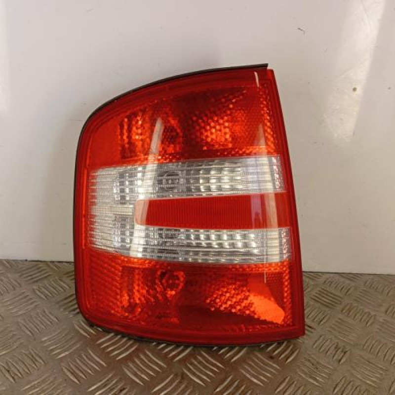 Feu arriere principal gauche (feux) SKODA FABIA 1
