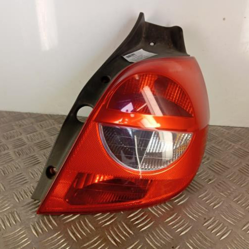 Feu arriere principal droit (feux) RENAULT CLIO 3
