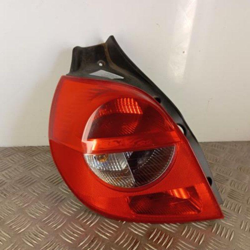 Feu arriere principal gauche (feux) RENAULT CLIO 3