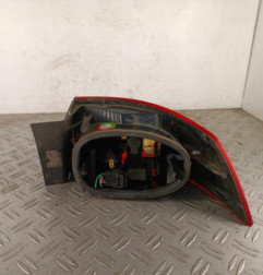 Feu arriere principal gauche (feux) RENAULT LAGUNA 2