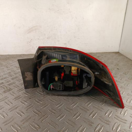 Feu arriere principal gauche (feux) RENAULT LAGUNA 2