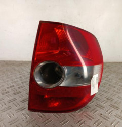 Feu arriere principal droit (feux) VOLKSWAGEN FOX Photo n°1