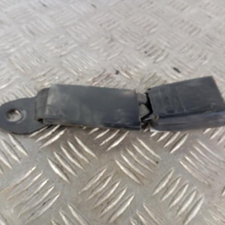Attache ceinture avant droit RENAULT MASTER 2